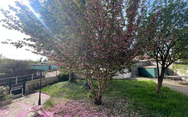 Appartement à louer    3 pièces • 78,85 m2 Arpajon