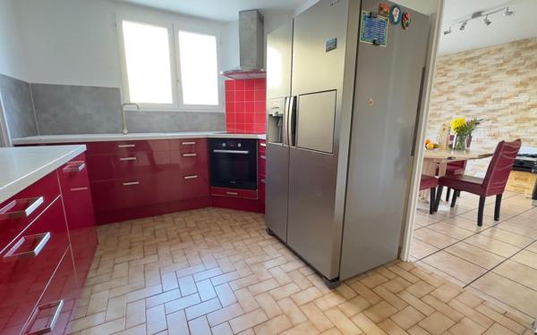 Maison à vendre    5 pièces •  Neuilly-Plaisance