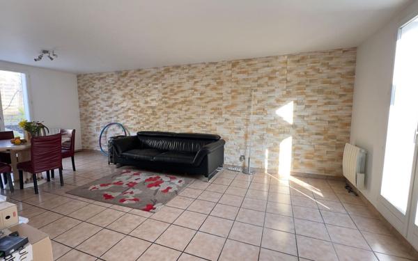 Maison à vendre    5 pièces •  Neuilly-Plaisance