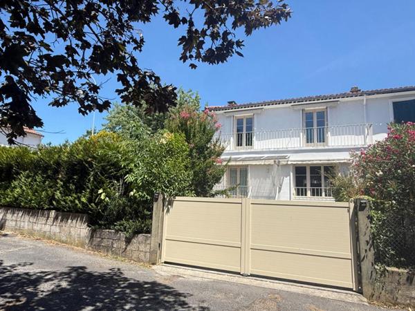 Maison Angouleme 4 pièce(s) 100 m2