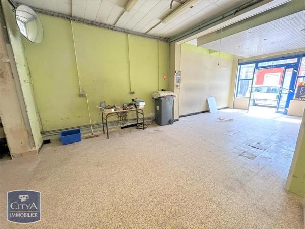 Local professionnel à louer 130m² Saint-Quentin (02100)