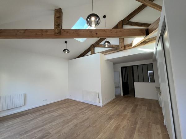 Appartement à louer |                                        Blaye |                                        3 pièces  | 62 m²