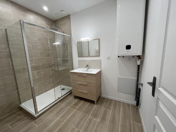 Appartement à louer |                                        Blaye |                                        3 pièces  | 62 m²