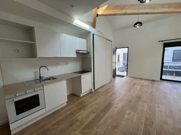 Appartement à louer |                                        Blaye |                                        3 pièces  | 62 m²