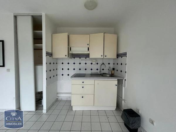 Appartement à louer 1 pièce 28.9m²
