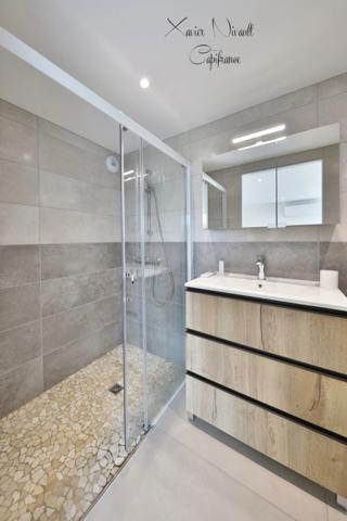 Maison à vendre 10 pièces proche de MONTREVEL EN BRESSE (01)