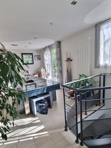 MAISON FAMILIALE - 9 pièces - BOIS D'ARCY -  Bois-d'Arcy (78390)