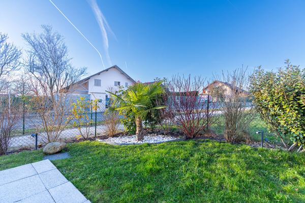 EN EXCLUSIVITE - Appartement Villaz 2 pièces 45.59 m2 - Cave - Garage - Jardin