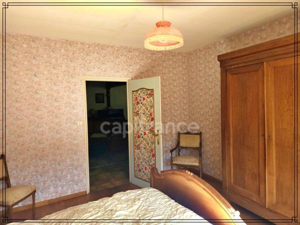 Ensemble immobilier de caractère avec fort potentiel – Maison de 305 m² + revenus locatifs