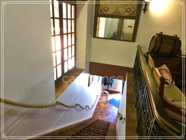 Ensemble immobilier de caractère avec fort potentiel – Maison de 305 m² + revenus locatifs