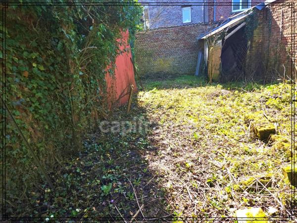 Ensemble immobilier de caractère avec fort potentiel – Maison de 305 m² + revenus locatifs