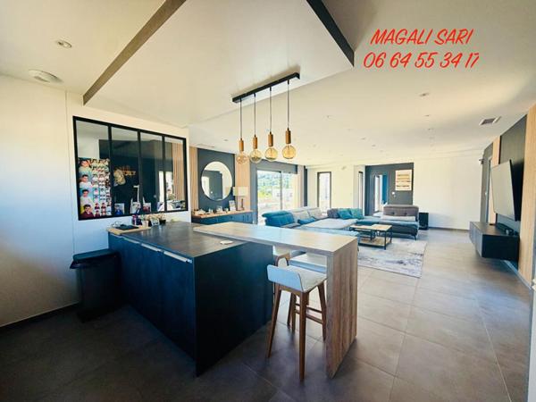 Villa Saint Martin De Valgalgues 5 pièce(s) 130 m2