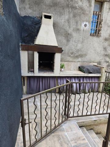 Quissac, Maison  7 pièce(s) 154 m2 sur 292 M2 de terrain