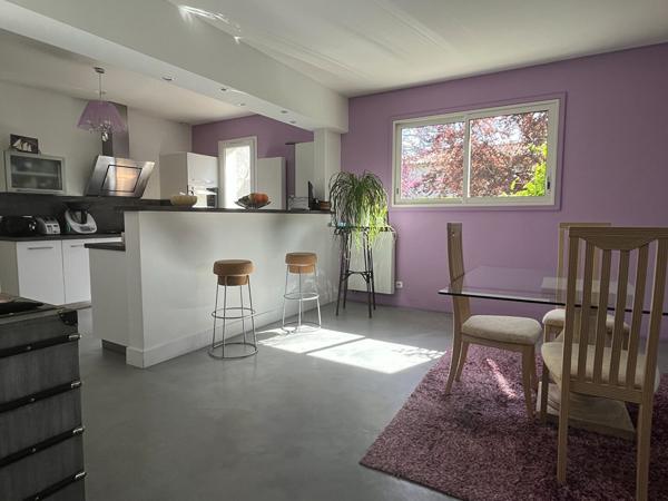 Maison Niort 7 pièce(s) 210 m2