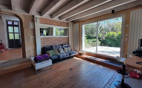 Maison à vendre    6 pièces •  Gujan-Mestras