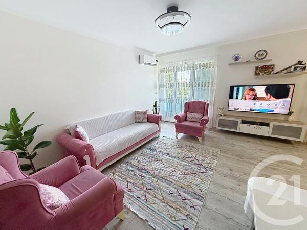 Appartement à vendre  4 pièces - 77,04 m 2   AVIGNON  - 84