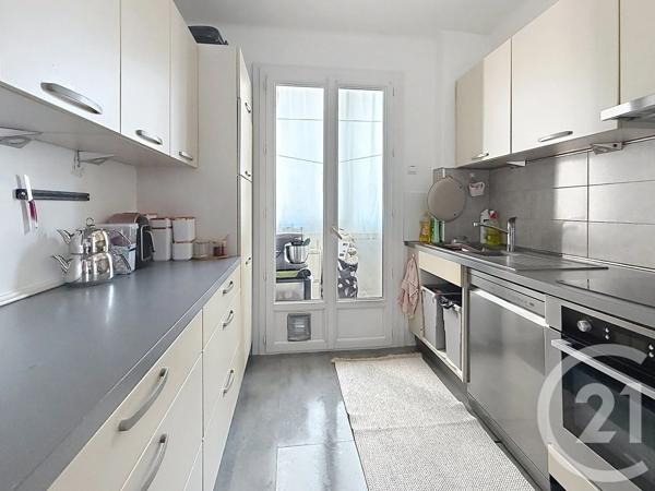 Appartement à vendre  4 pièces - 77,04 m 2   AVIGNON  - 84