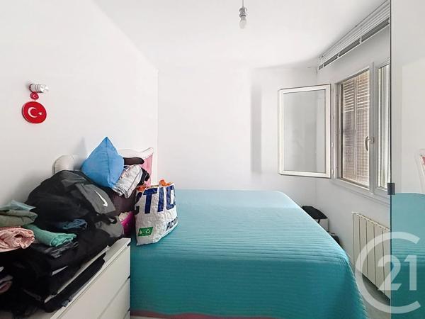 Appartement à vendre  4 pièces - 77,04 m 2   AVIGNON  - 84