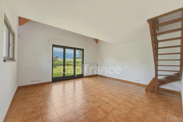 Maison à vendre 5 pièces PREVESSIN MOENS (01)