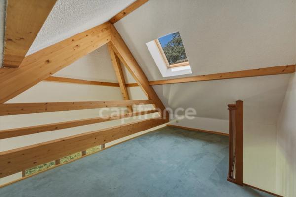 Maison à vendre 5 pièces PREVESSIN MOENS (01)
