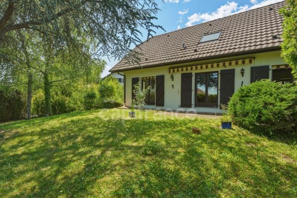 Maison à vendre 5 pièces PREVESSIN MOENS (01)
