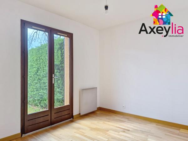 Charlieu (42190) À VENDRE - 3MN DE CHARLIEU - MAISON PLAIN-PIED AVEC TERRAIN