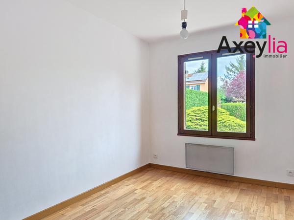 Charlieu (42190) À VENDRE - 3MN DE CHARLIEU - MAISON PLAIN-PIED AVEC TERRAIN