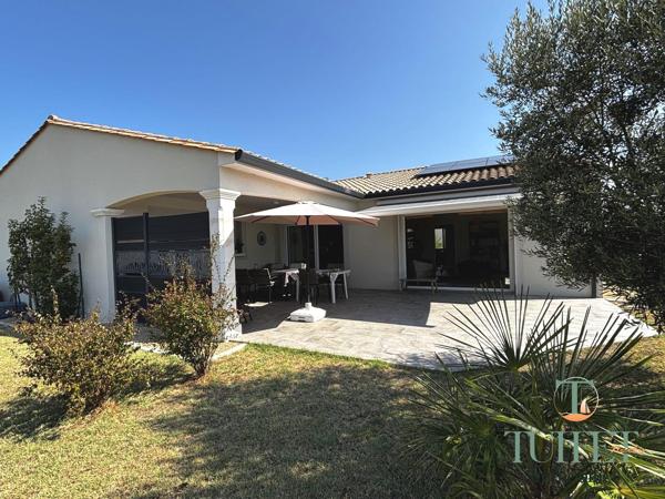 Coup de coeur-Maison de plain-pied de 134 m2 sur 1099 m2 de terrain-Garage 50 m2