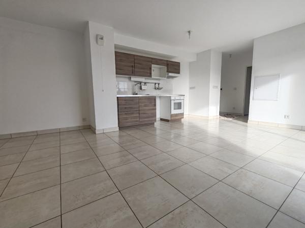 A  proximité de la place de la Tranchée,