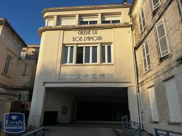 Parking à louer Saintes (17100)