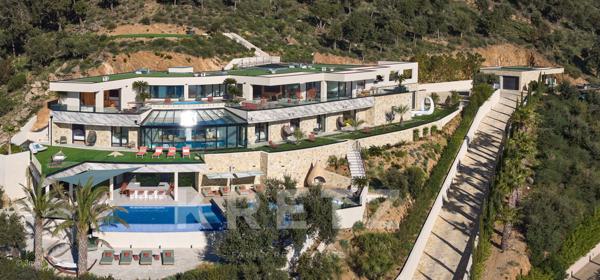 Luxueuse villa vue panoramique sur la mer