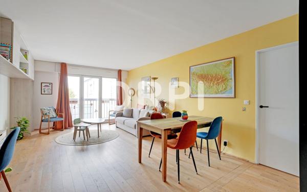 Appartement à vendre    3 pièces • 73 m2 Paris 14