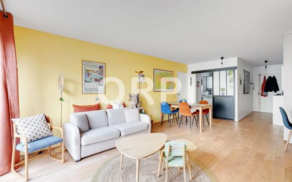 Appartement à vendre    3 pièces • 73 m2 Paris 14