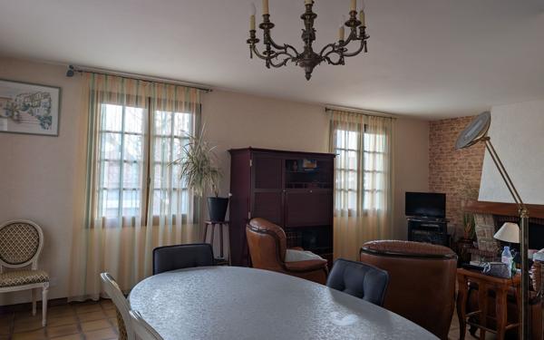 Maison à vendre    2 pièces •  Royan