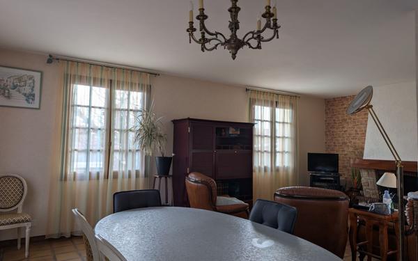 Maison à vendre    2 pièces •  Royan