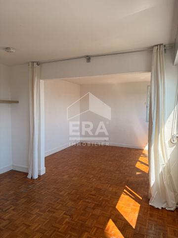 Beau T2 à Rennes - Bourg L'Evêque