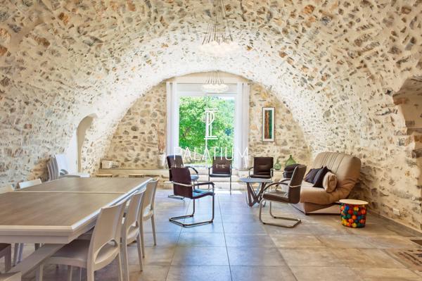 Bastide exceptionnelle — 180 m² sur 2 ha — Sisteron
