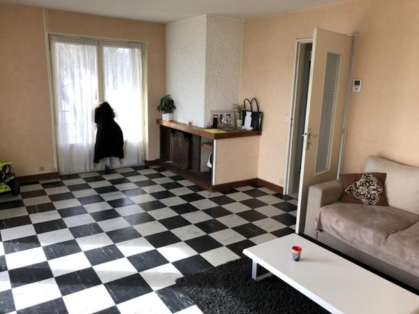 Maison avec sous-sol