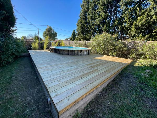 Charmante maison rénovée L'Isle sur la Sorgue à St Antoine