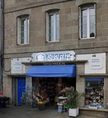 Local commercial sur une place centrale de Morlaix