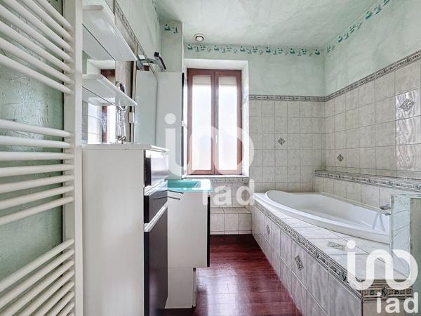 Maison à vendre 9 pièces 240 m² Pontfaverger-Moronvilliers