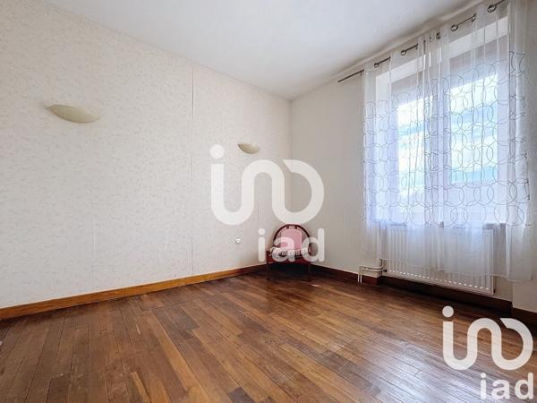 Maison à vendre 9 pièces 240 m² Pontfaverger-Moronvilliers