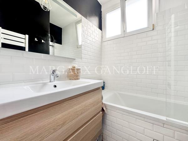 Appartement 3 pièces - 65 m² Exclusivité efficity