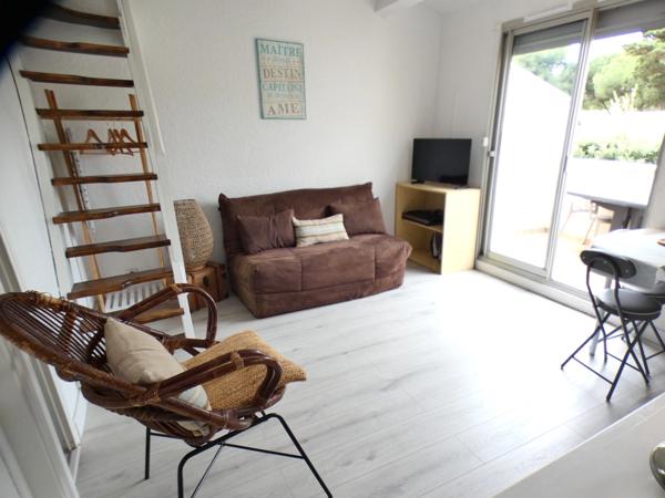 Pinède. Appartement 2 pièces mezzanine