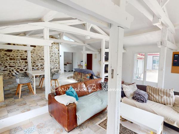 Vente Maison202 m² - 6 Pièces - CHOLET (49300)