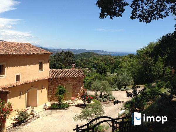 Villa avec piscine dans parc naturel de l'Esterel