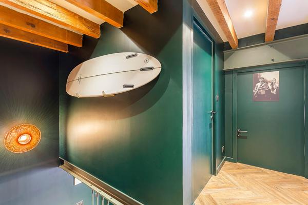 Loft intimiste à la rénovation contemporaine