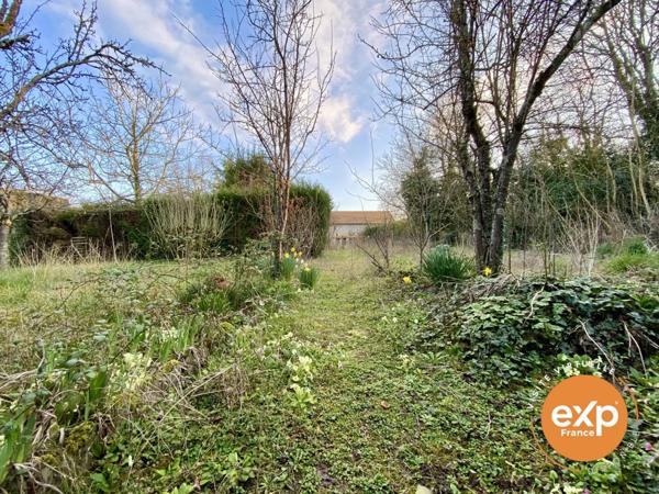 Charmante maison dans un hameau de Saint-Flovier