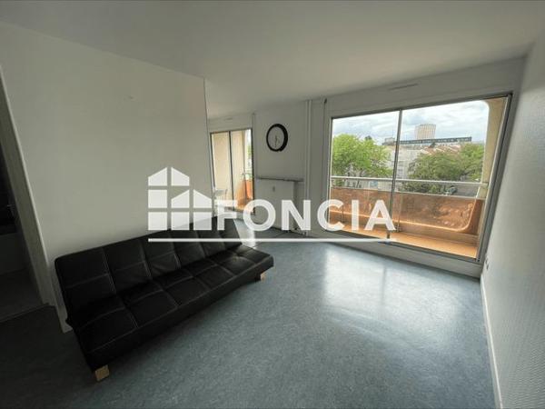 Location Studio 30.95 m² - 38 RUE SAINTE COLETTE Vandoeuvre Les Nancy 54500