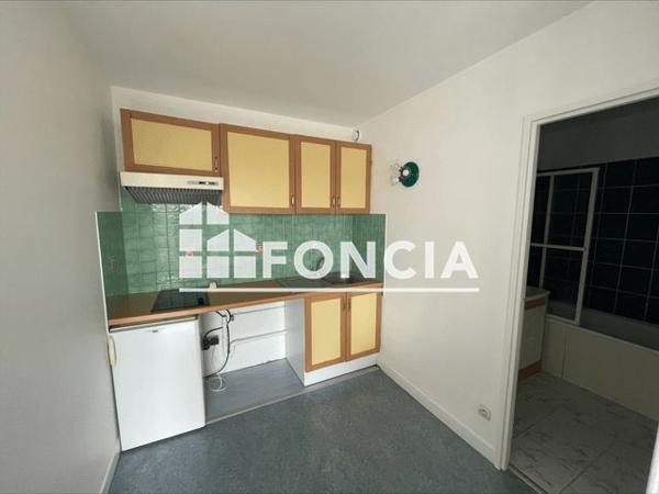 Location Studio 30.95 m² - 38 RUE SAINTE COLETTE Vandoeuvre Les Nancy 54500